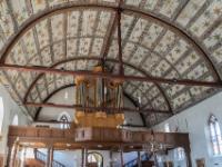 Gewölbte Holzdecke mit Sternmuster in der Kirche St. Magdalena - Herzogenaurach